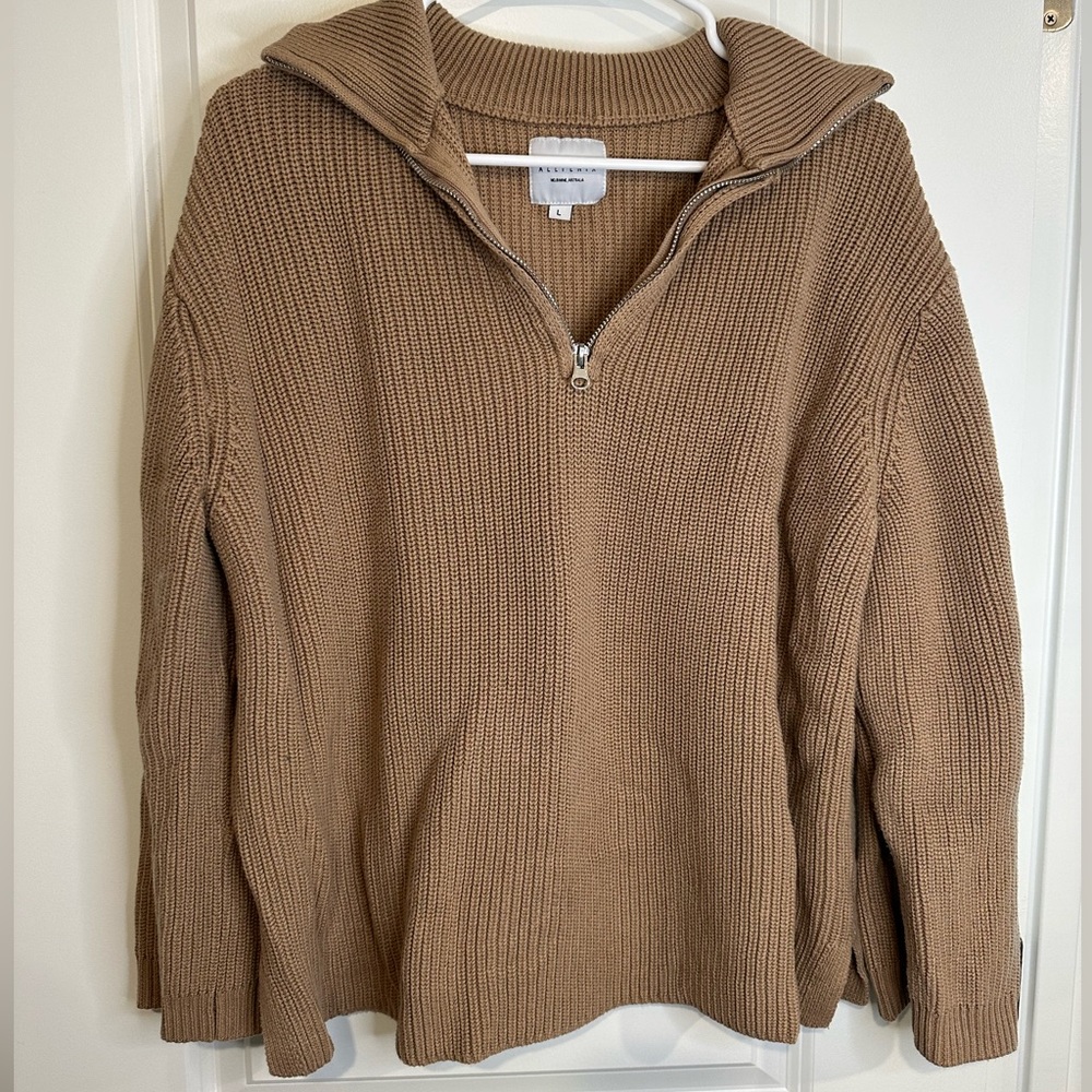 Never worn knit quarter zip sweater
